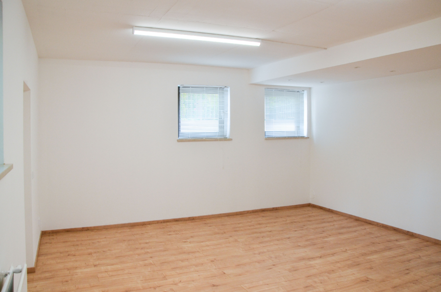Souterrain Büro 2