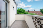 Balkon (Ansicht 2) - Exklusive 3-Zi.-Whg. mit Südbalkon & Garage in ruhiger Zentrumslage!