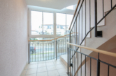 Treppenhaus - Gemütliche 2-Zimmer-Wohnung mit Südbalkon!